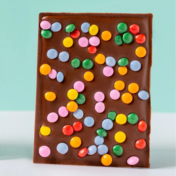 Full of Beans 47% Milk Chocolate Bar with mini chocolate beans Chococo - Image 3