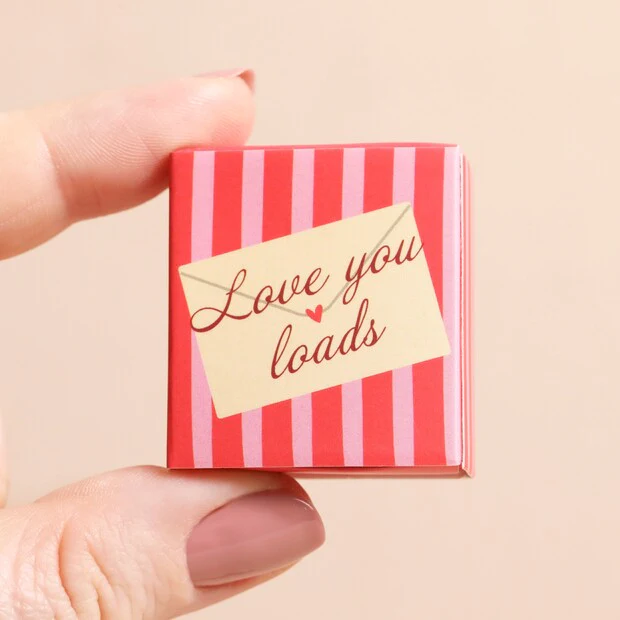 Love you loads - Tiny Matchbox Ceramic Heart Token - Image 3