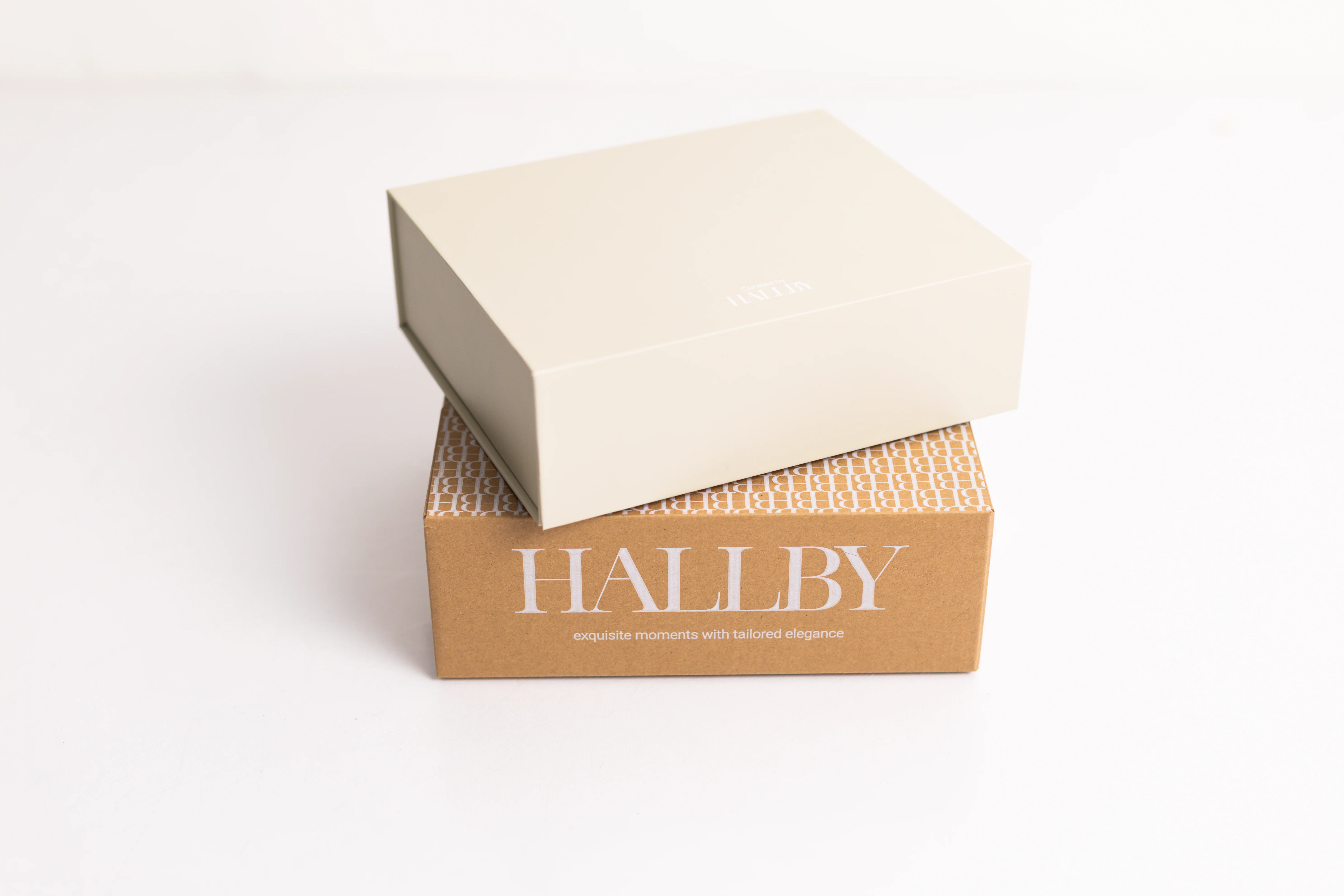 Luxury Galentine's Day Hamper - Image 8