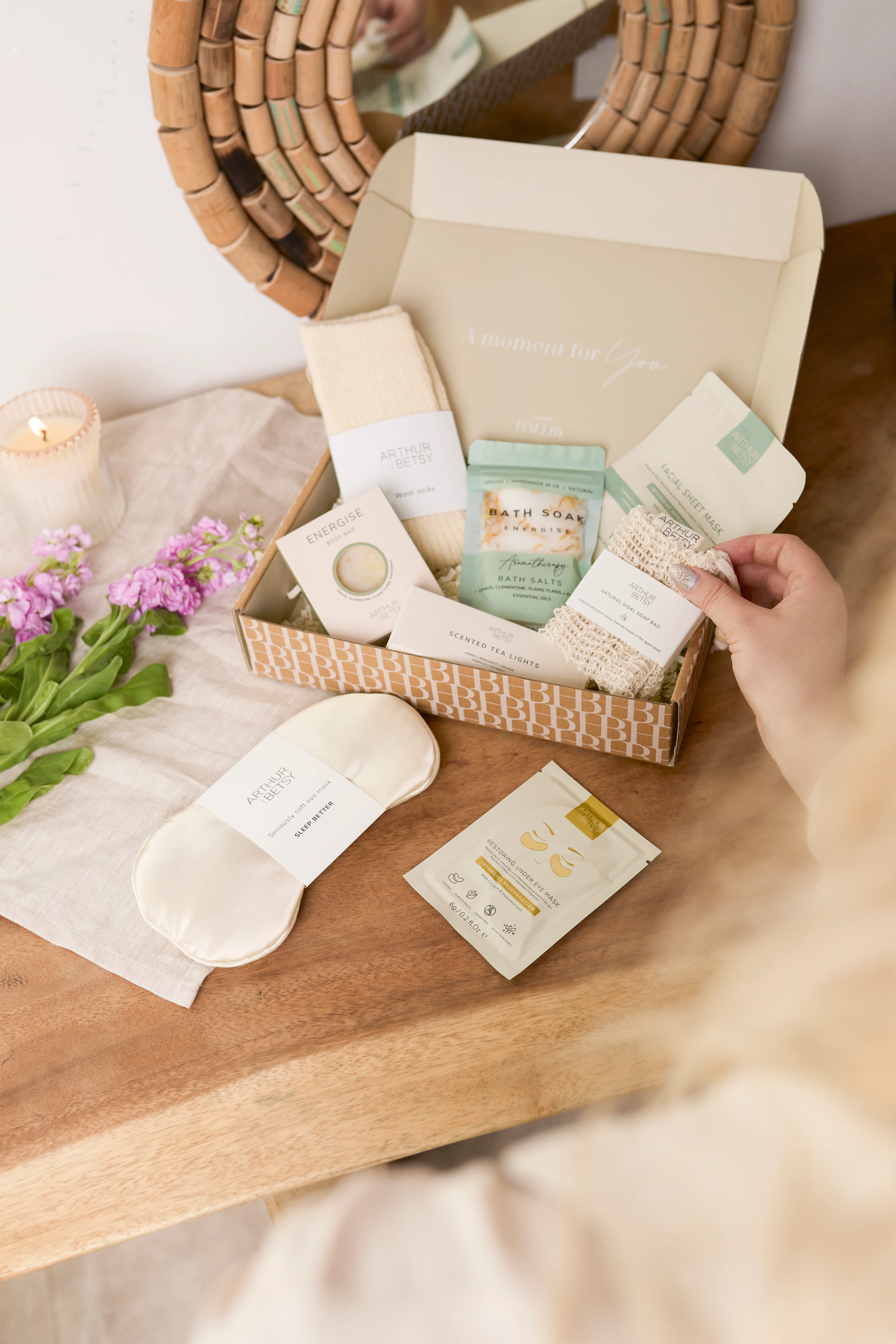 Congratulations pamper kit - Image 4